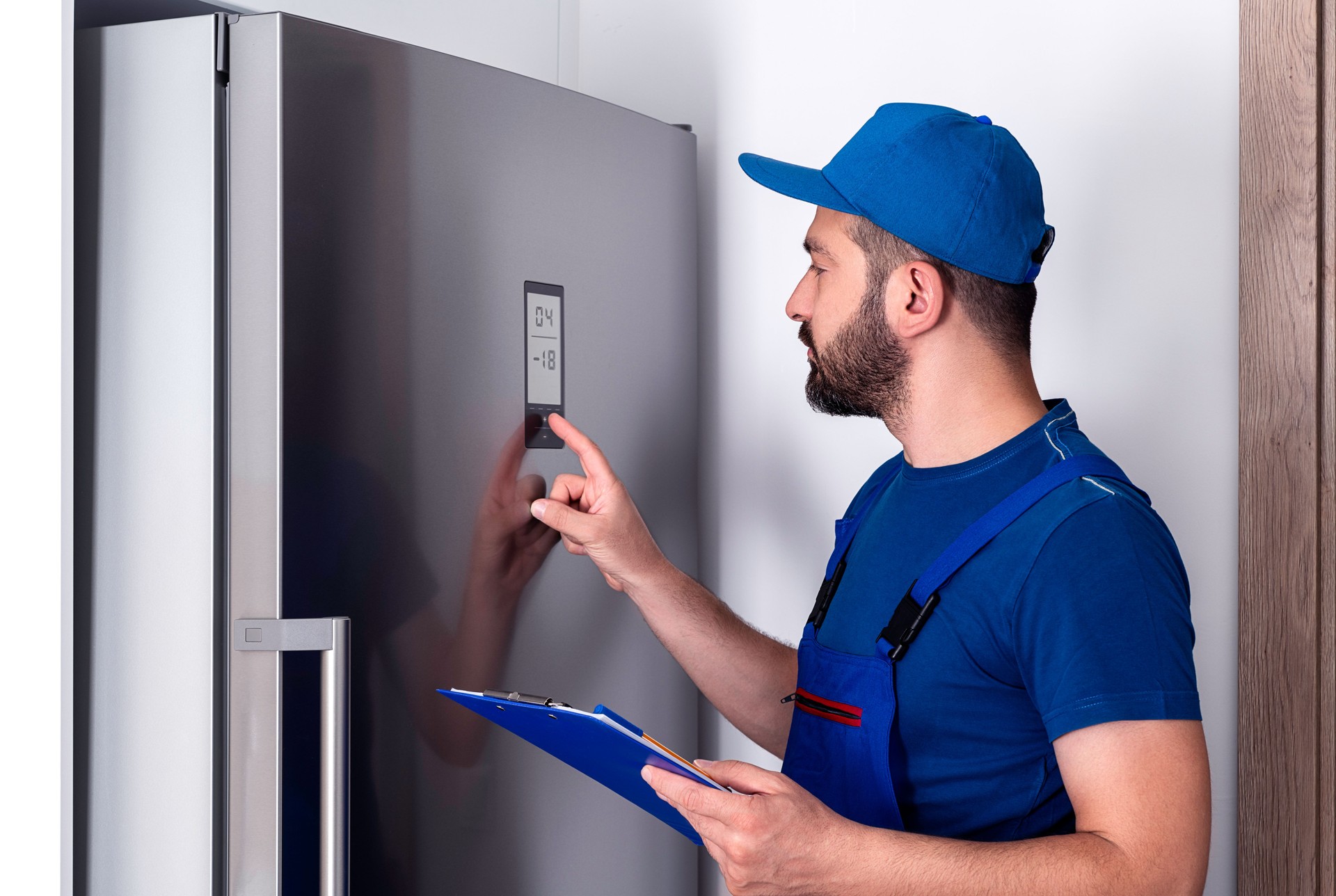 Refrigerator Examining